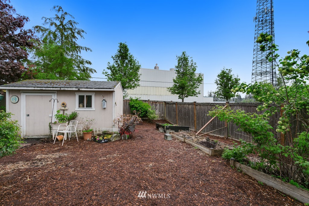 3914 155th Place Southeast Bothell, WA 98012 - Photo 23 of 25 Gallery Image 23