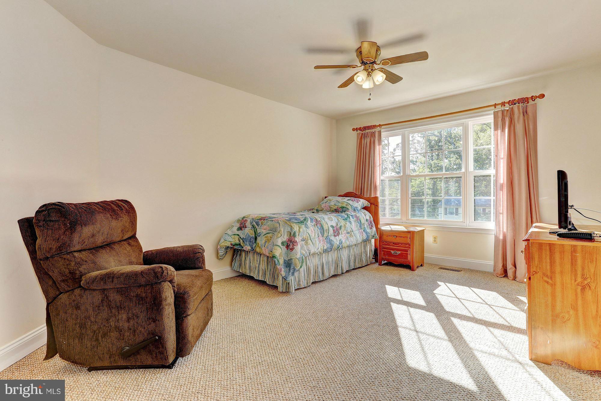 7930 Babikow Road Baltimore, MD 21237 - Photo 20 of 30 Bedroom