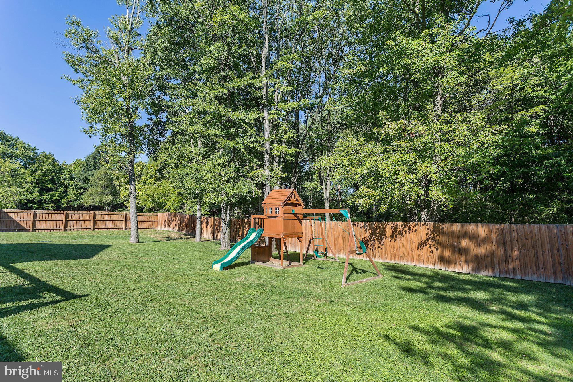 7930 Babikow Road Baltimore, MD 21237 - Photo 27 of 30 Exterior (Rear)