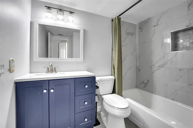 $2,500 | 2800 Northeast 14th Street Causeway, Unit 110, Pompano Beach, FL 33062