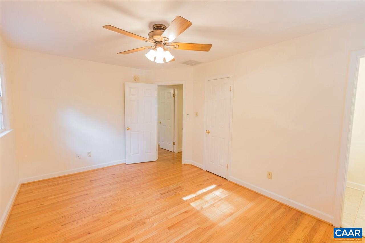 5015 Shannon Hill Road Kents Store, VA 23084 - Photo 19 of 38 Gallery Image 19