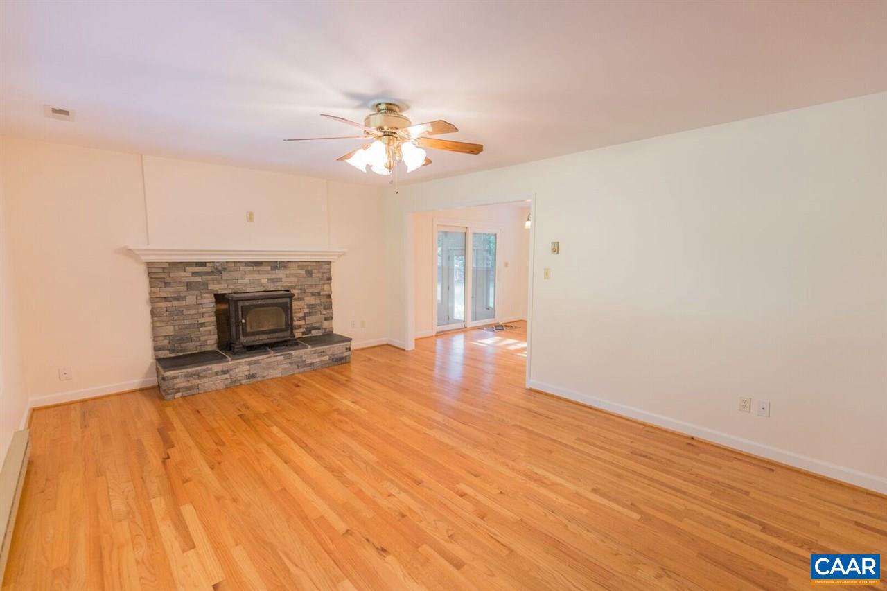 5015 Shannon Hill Road Kents Store, VA 23084 - Photo 9 of 38 Gallery Image 9