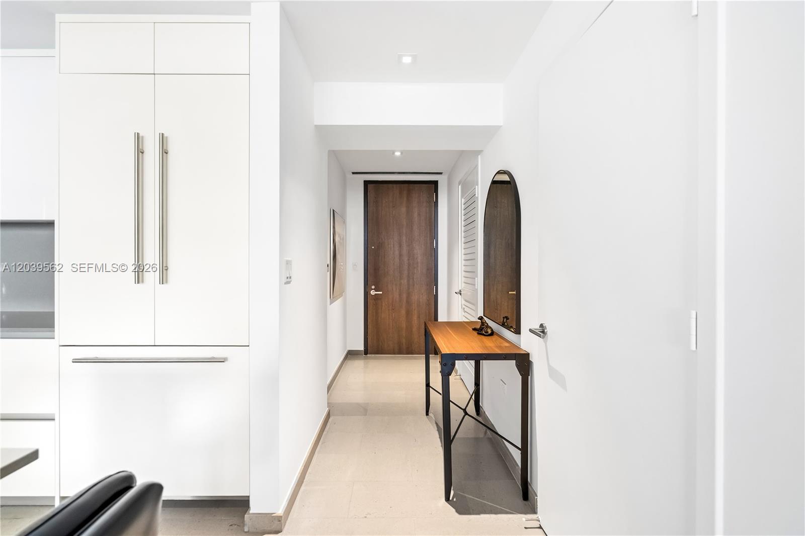 88 Southwest 7th Street, Unit 1006 Miami, FL 33130 - Photo 6 of 49