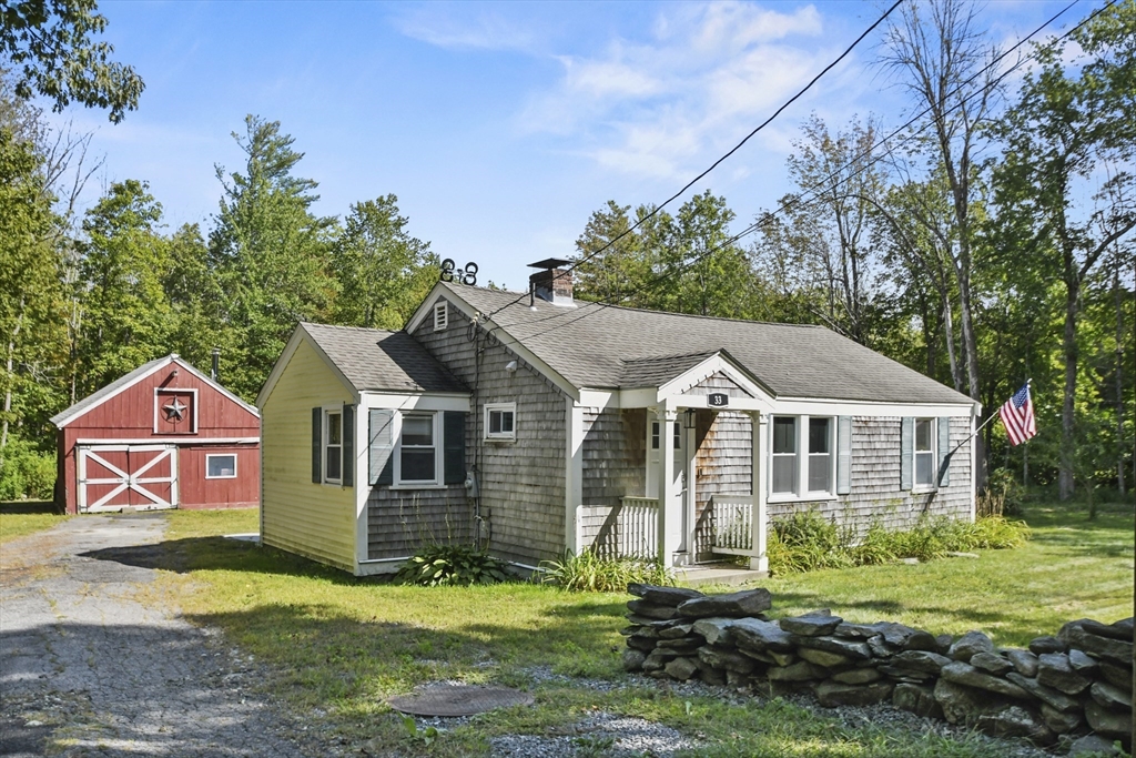 33 Radford Road Princeton, MA 01541 - Photo 3 of 26 front view of a house with a yard