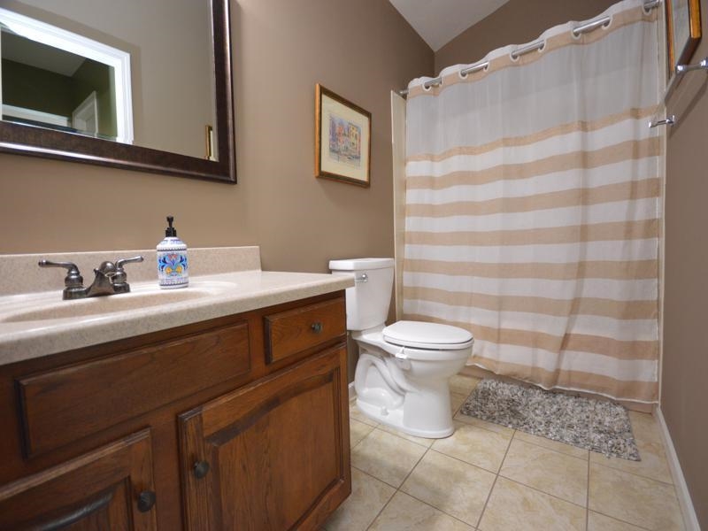 616 Rivers Edge Court Mishawaka, IN 46544 - Photo 14 of 36