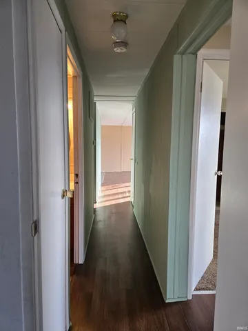 $975 | 707 North State Road 13, North Manchester, IN 46962