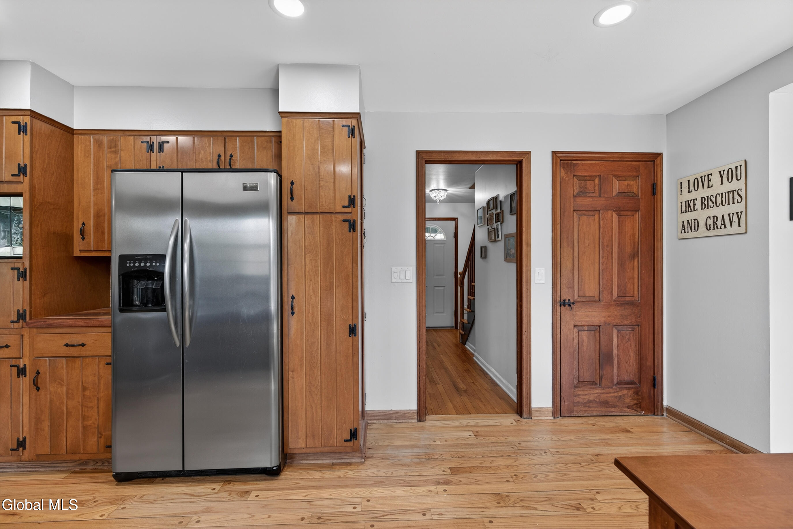 4 Concord Road Bethlehem, NY 12077 - Photo 17 of 60 056-4-Concord-Road-Glenmont-NY-12077