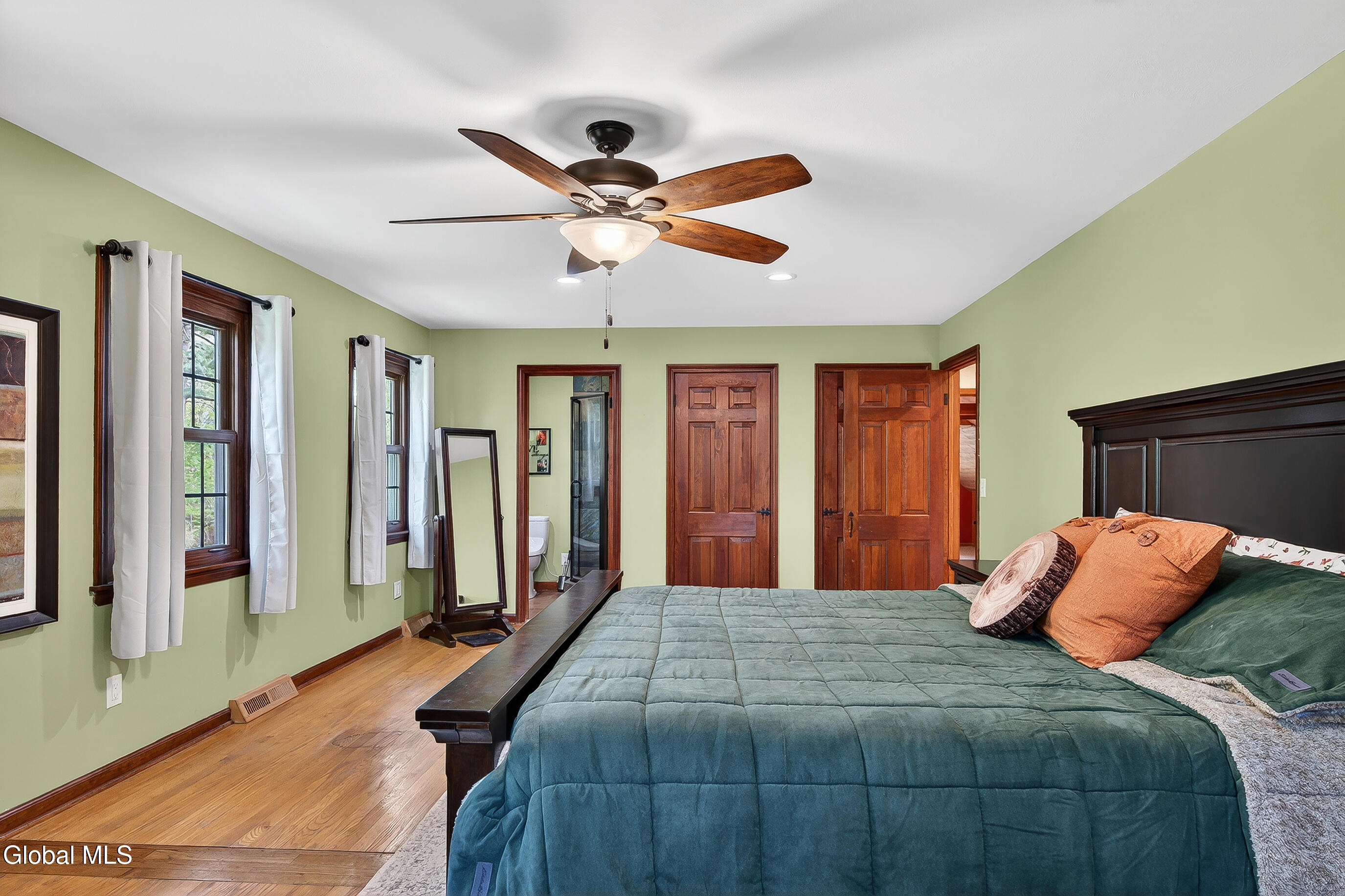 4 Concord Road Bethlehem, NY 12077 - Photo 31 of 60 092-4-Concord-Road-Glenmont-NY-12077