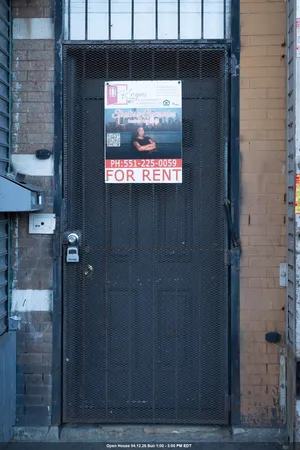 $2,200 | 639 Ocean Avenue, Jersey City, NJ 07305