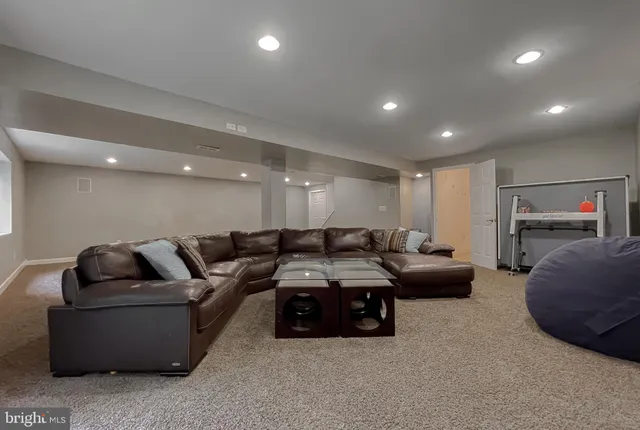 $649,000 | 23146 Hollins Way, Hollywood, MD 20636