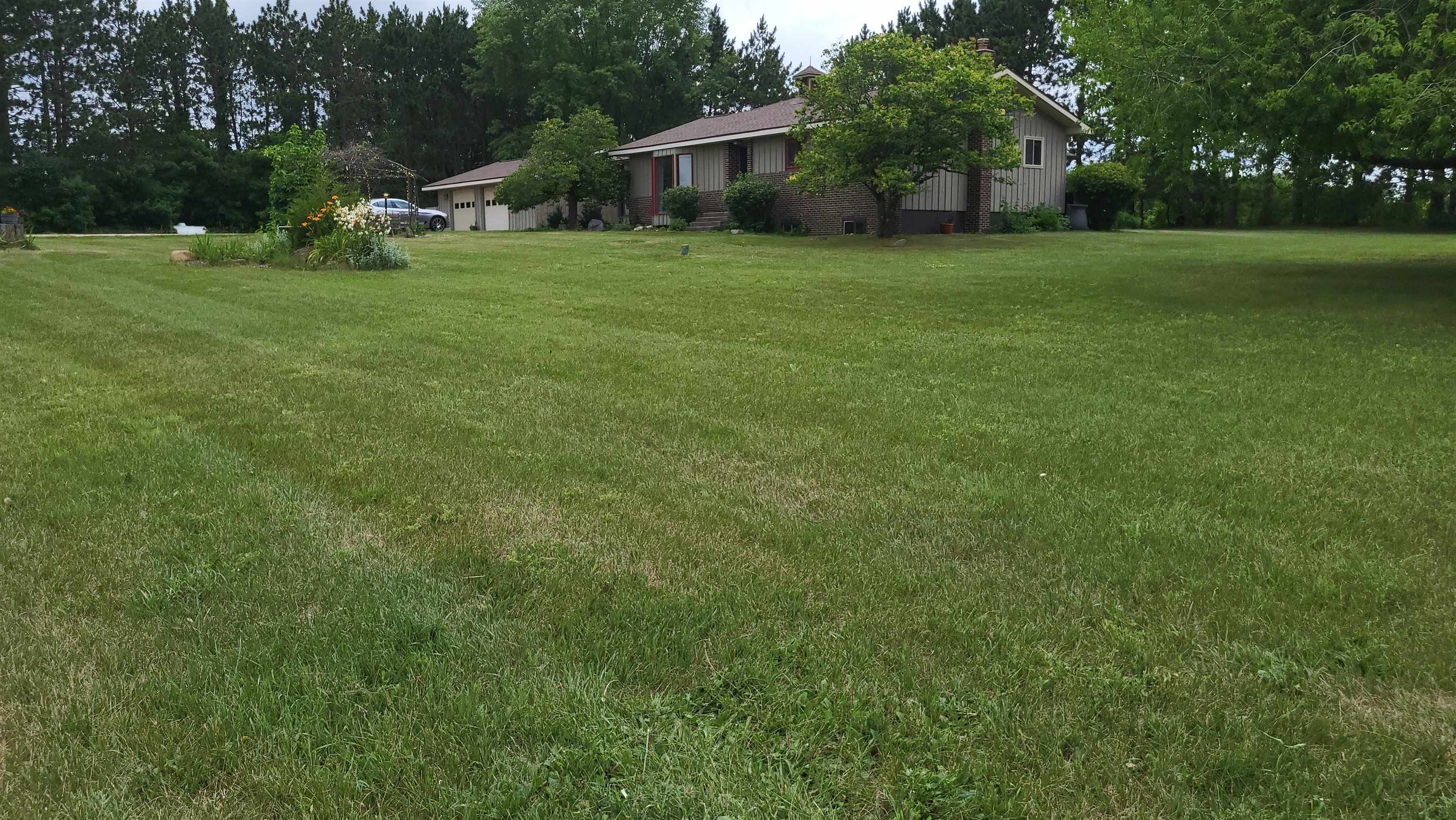 E11616 North Reedsburg Road Baraboo, WI 53913 - Photo 3 of 76