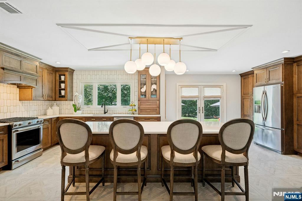 247 Oldwoods Road Franklin Lakes, NJ 07417 - Photo 9 of 26
