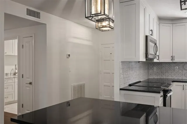 $1,495,000 | 106 South Interlachen Avenue, Unit 118, Winter Park, FL 32789