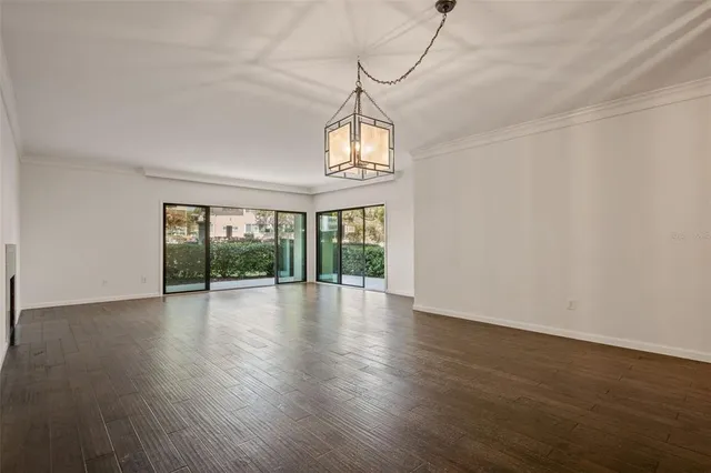 $1,495,000 | 106 South Interlachen Avenue, Unit 118, Winter Park, FL 32789