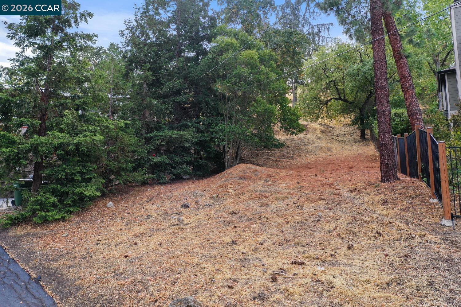 457 Summit Road Walnut Creek, CA 94598 - Photo 3 of 11