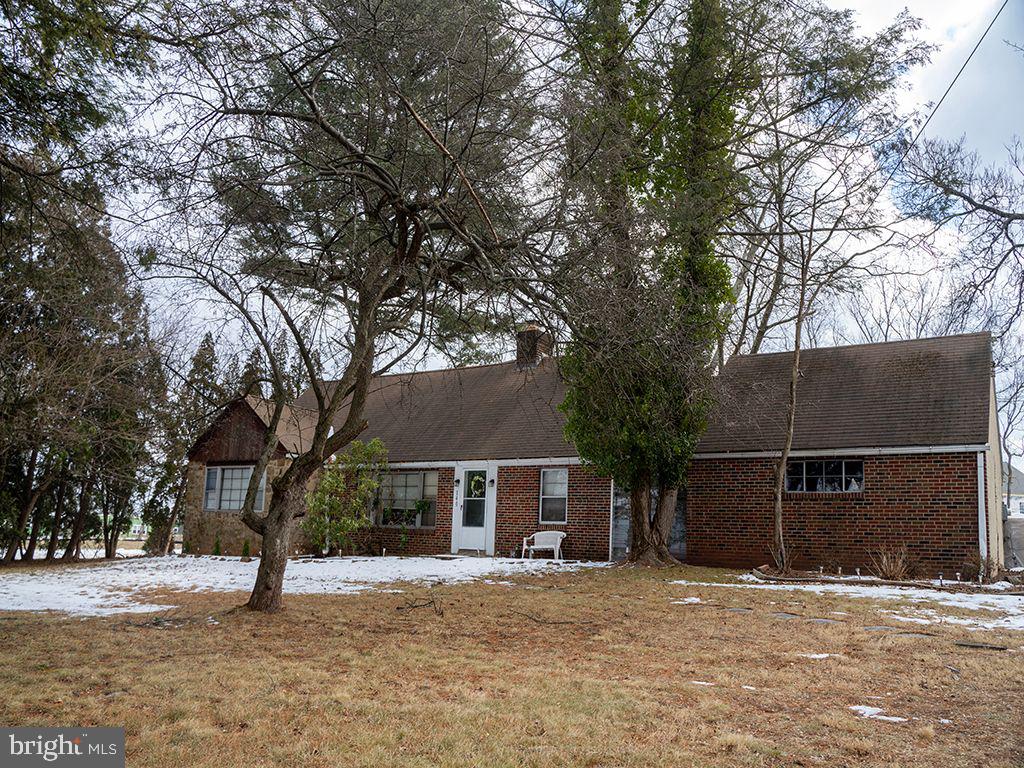 140 West 7th Avenue Trappe, PA 19426 - Photo 1 of 1 a front view of a house with a yard
