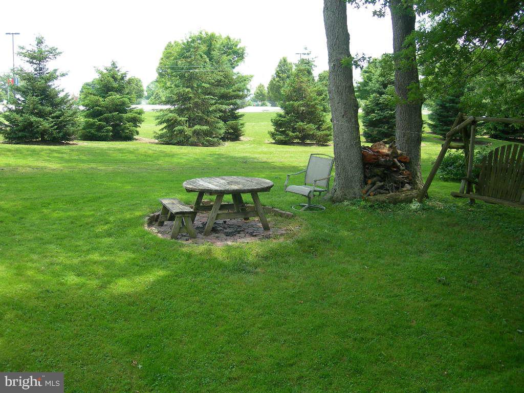 116 Chelsea Loop Lancaster, PA 17602 - Photo 28 of 29 Gallery Image 28