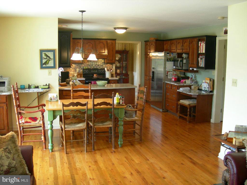 116 Chelsea Loop Lancaster, PA 17602 - Photo 9 of 29 Gallery Image 9