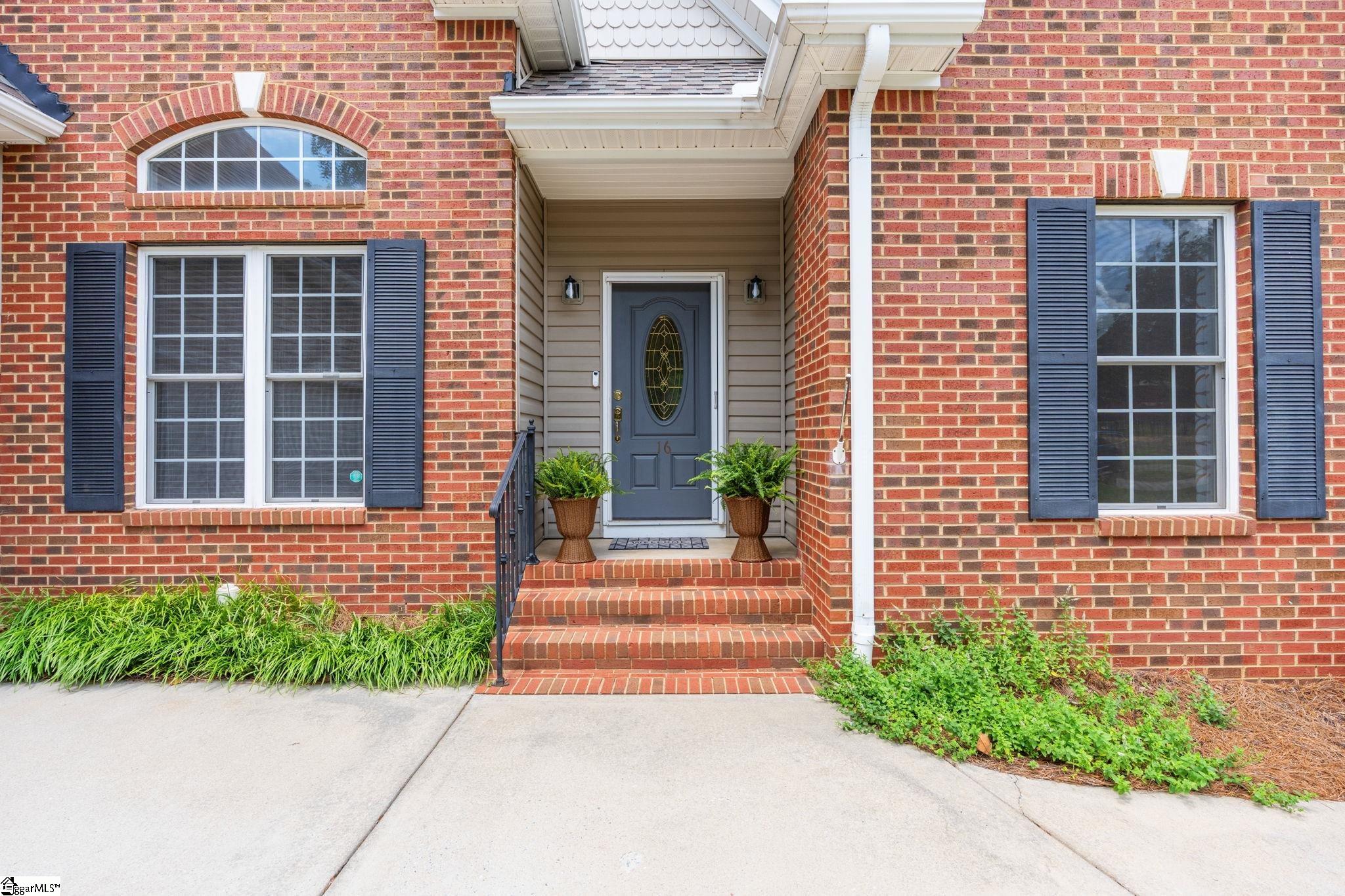 16 Shannon Ridge Court Greenville, SC 29615 - Photo 5 of 46