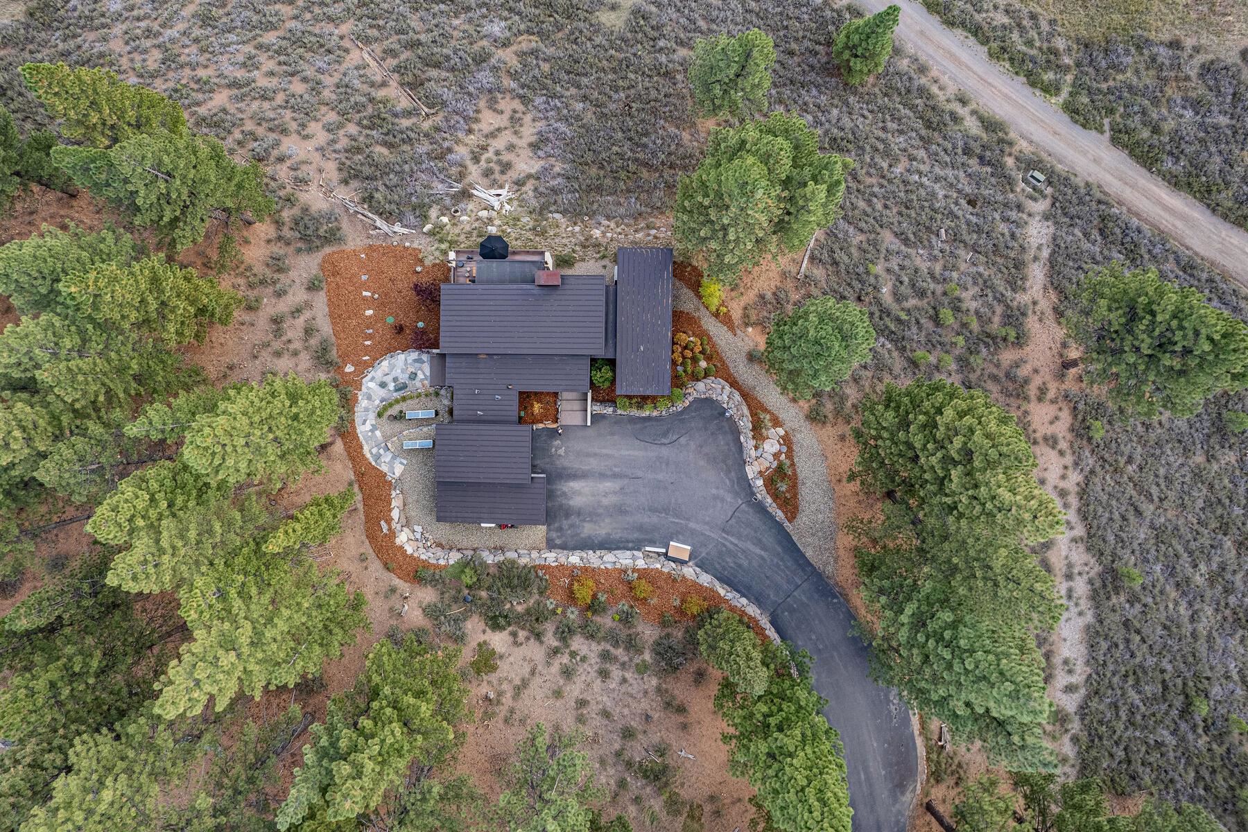 14761 Dry Creek Court Truckee, CA 96161 - Photo 4 of 28 a aerial view of a house with a yard