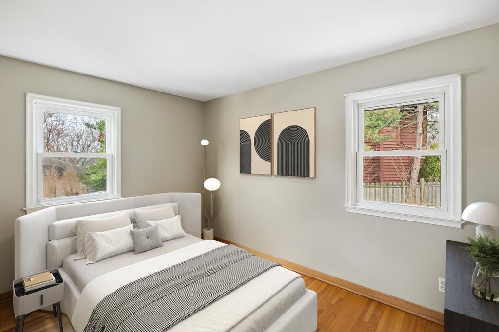 303 Roma Avenue West Roseville, MN 55113 - Photo 13 of 36