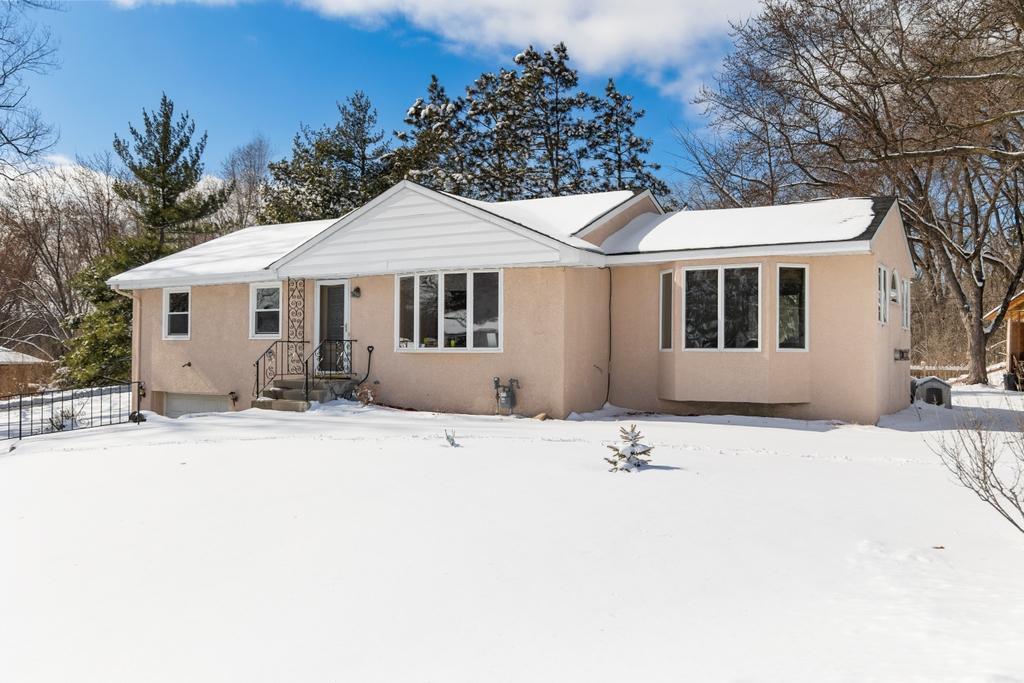 303 Roma Avenue West Roseville, MN 55113 - Photo 24 of 36