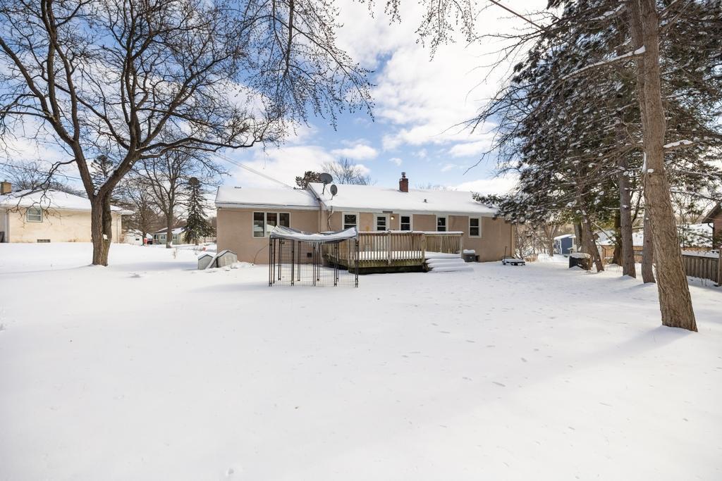 303 Roma Avenue West Roseville, MN 55113 - Photo 26 of 36