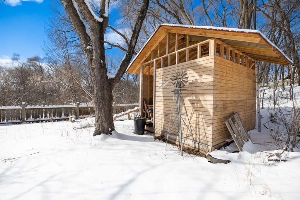 303 Roma Avenue West Roseville, MN 55113 - Photo 27 of 36