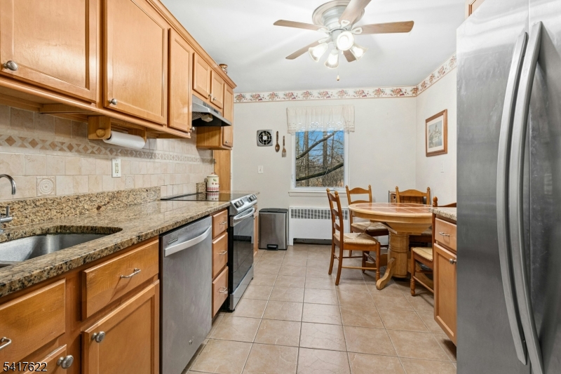 57 Troy Drive Springfield, NJ 07081 - Photo 6 of 16