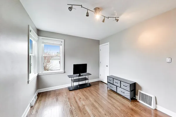 $430,000 | 5117 North Newland Avenue, Chicago, IL 60656
