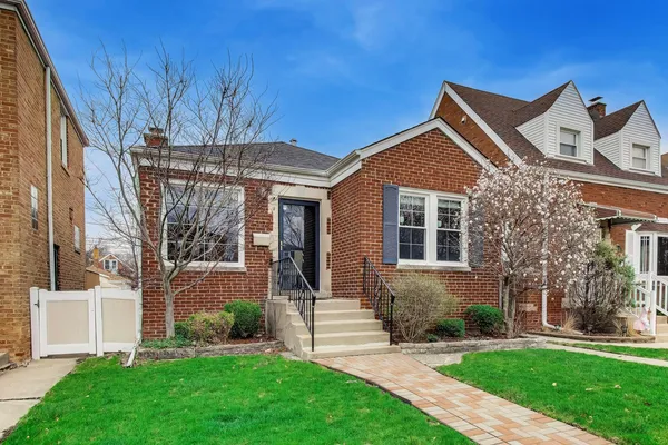 $430,000 | 5117 North Newland Avenue, Chicago, IL 60656