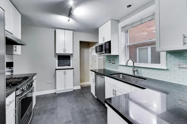 $430,000 | 5117 North Newland Avenue, Chicago, IL 60656