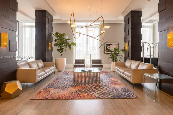 $2,800 | 140 South Dixie Highway, Unit 403, Hollywood, FL 33020