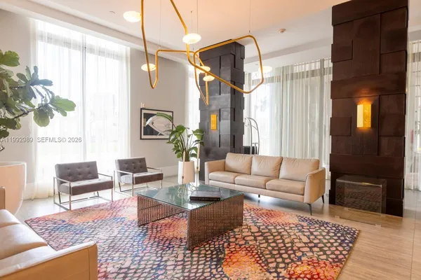 $2,800 | 140 South Dixie Highway, Unit 403, Hollywood, FL 33020