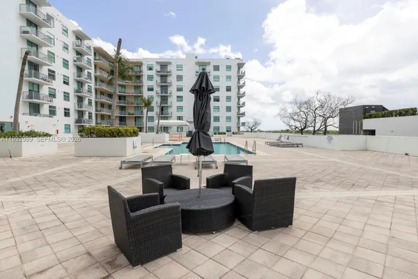 $2,800 | 140 South Dixie Highway, Unit 403, Hollywood, FL 33020