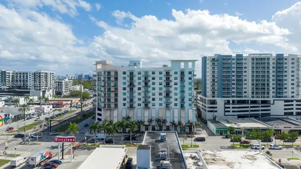 $2,800 | 140 South Dixie Highway, Unit 403, Hollywood, FL 33020