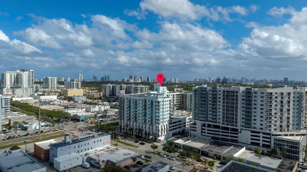 $2,800 | 140 South Dixie Highway, Unit 403, Hollywood, FL 33020