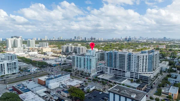 $2,800 | 140 South Dixie Highway, Unit 403, Hollywood, FL 33020