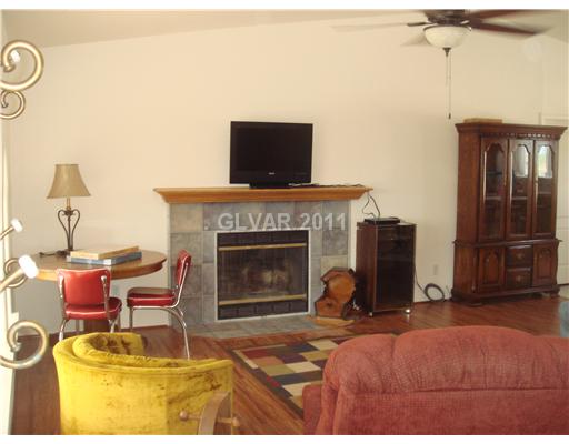 3861 Homestead Road Pahrump, NV 89048 - Photo 3 of 8 Living Room.