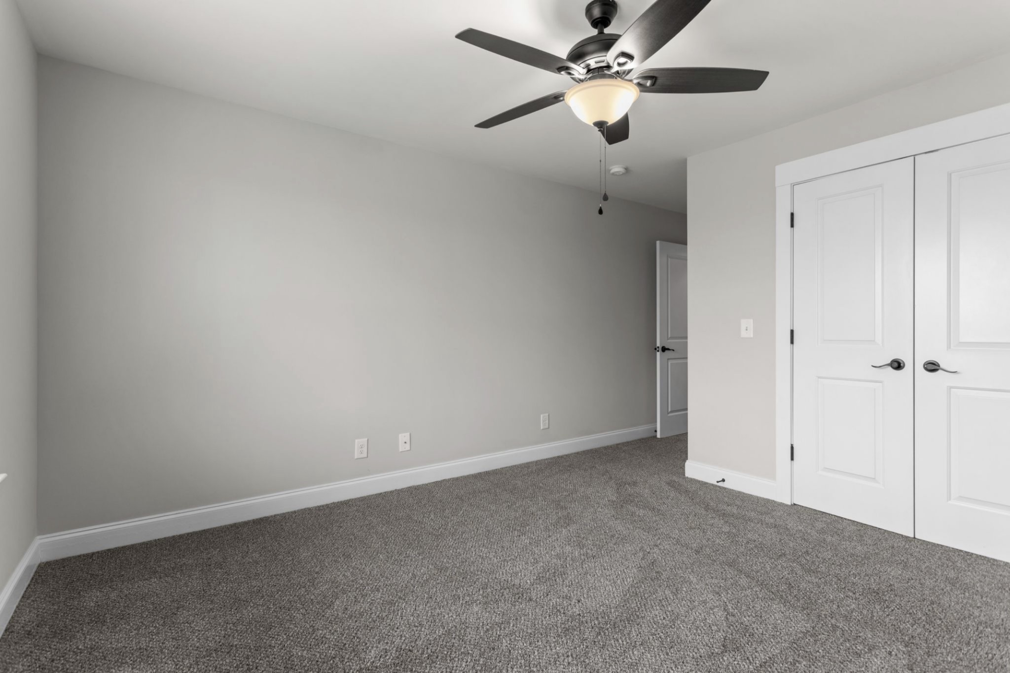 6091 Kidman Lane Spring Hill, TN 37174 - Photo 34 of 43 an empty room with a window and a fan