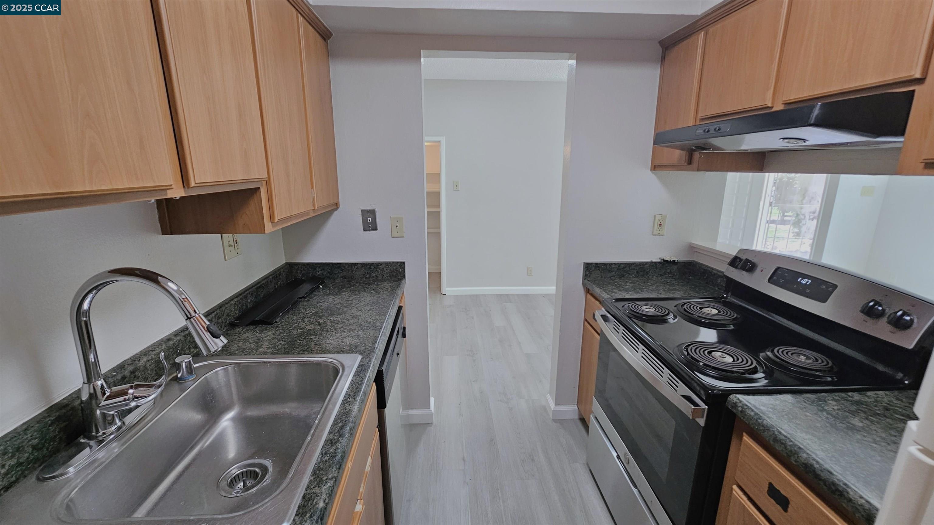 1446 Del Rio Circle, Unit C Concord, CA 94518 - Photo 12 of 20