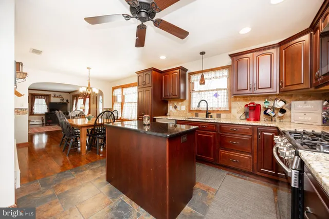 $424,900 | 3284 Friedensburg Road, Oley, PA 19547