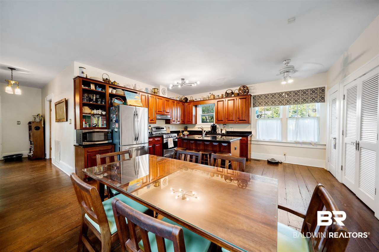 203 Charles Street Mobile, AL 36604 - Photo 13 of 32