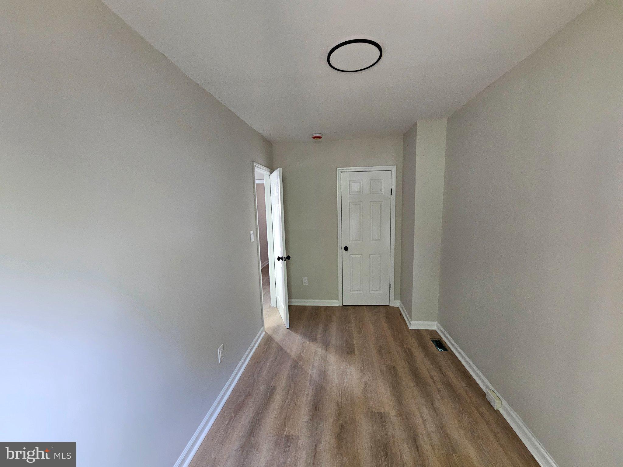 315 Rutherford Avenue Trenton, NJ 08618 - Photo 7 of 14