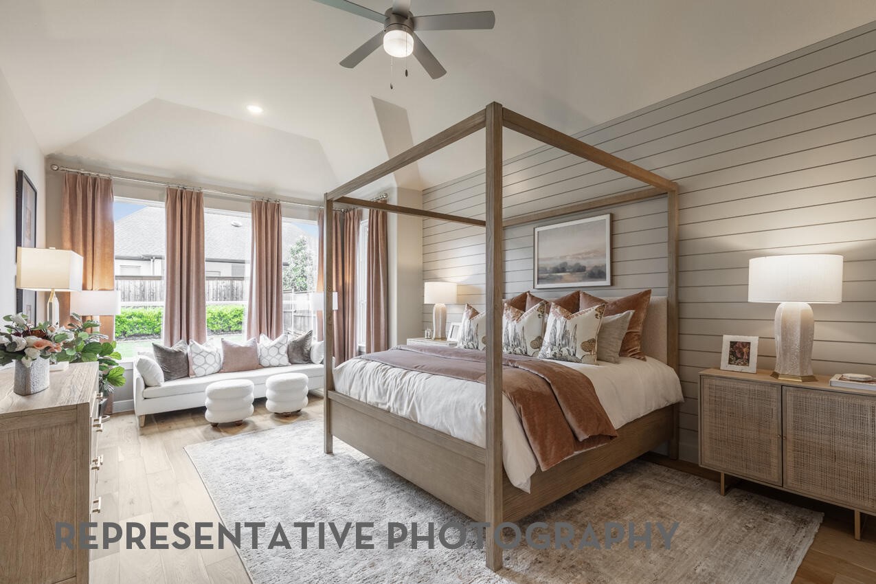 8701 Antelope Cyn Way Manvel, TX 77578 - Photo 13 of 32 Primary Bedroom