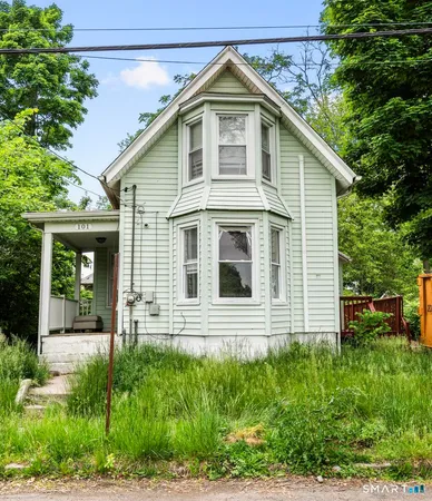 $199,999 | 101 Meridian Street, Meriden, CT 06451