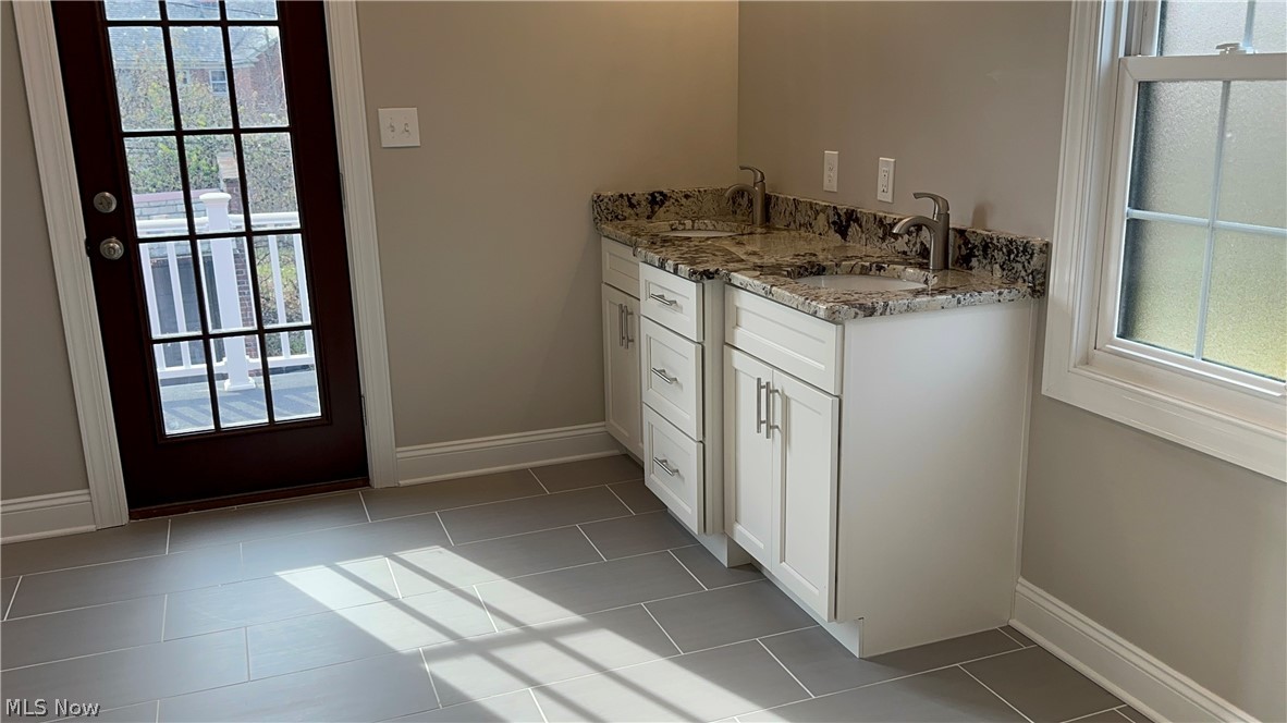 3170 Ludlow Road Cleveland, OH 44120 - Photo 14 of 30 Gallery Image 14