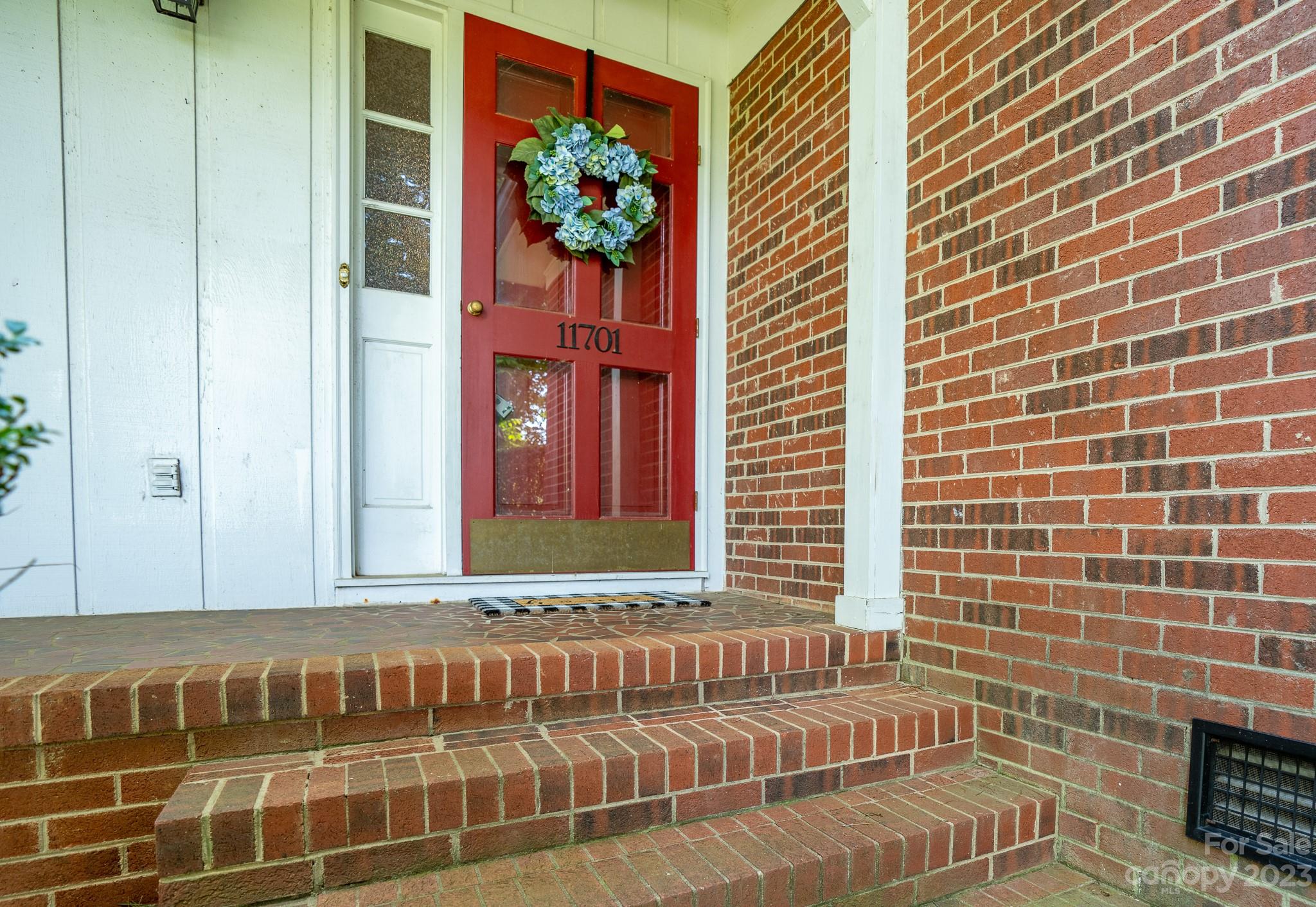 11701 Ranburne Road Mint Hill, NC 28227 - Photo 2 of 26 Gallery Image 2