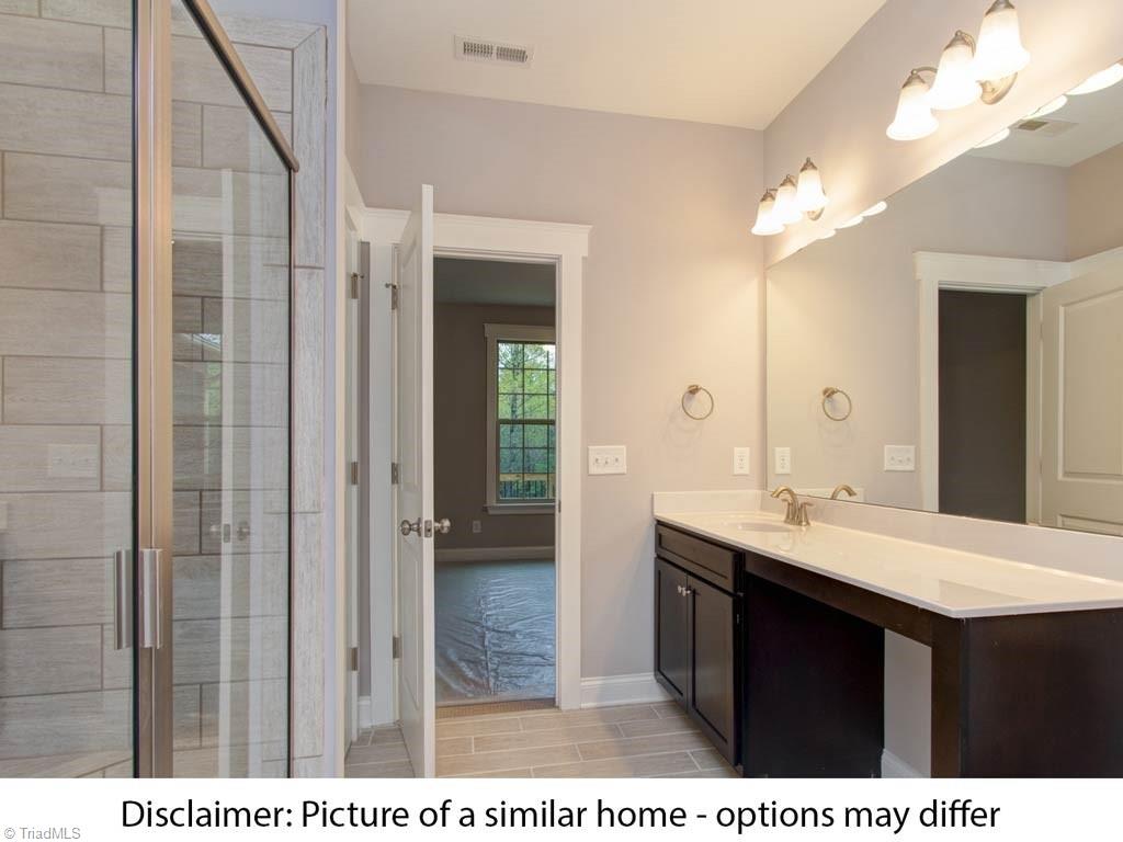 5502 Rambling Road Greensboro, NC 27409 - Photo 14 of 38