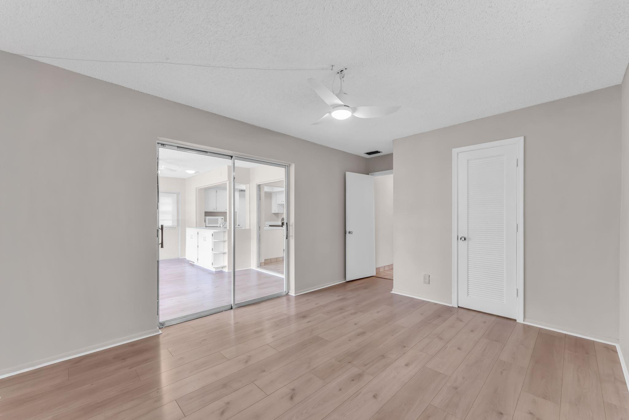 4922 Northwest 52nd Street Tamarac, FL 33319 - Photo 16 of 27 Photo 16